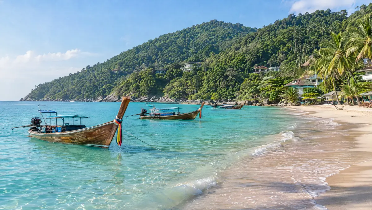 Pattaya or Phuket: where to buy a condo