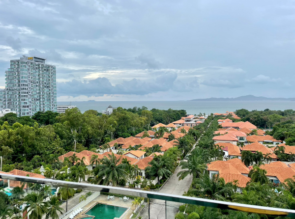 2 bedrooms 144 m², Sunset Boulevard 1