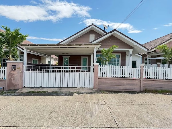 House 332 m², Raviporn Rom Sai