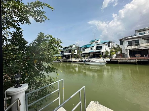 Дом 320 м², Yatch Club 3