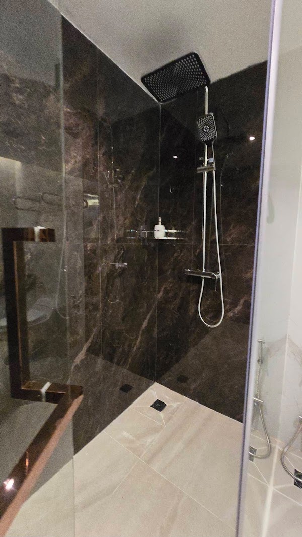 1 bedroom 33 m², Sunset Boulevard Residence