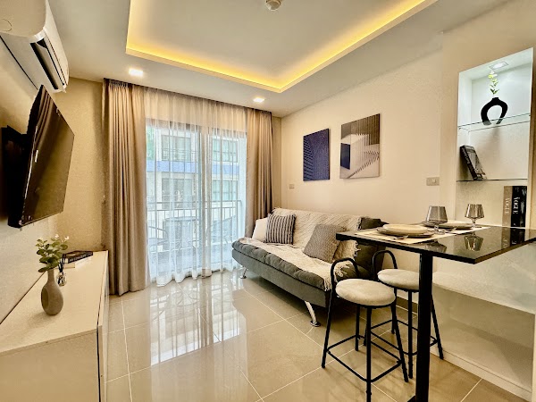 1 bedroom 39 m², The Blue Residence