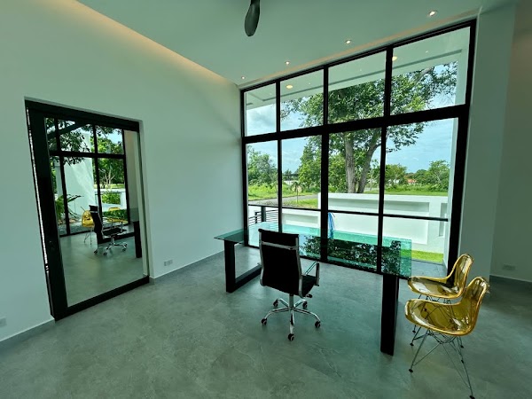 Дом 370 м², Pool Villa Phoenix Country Club