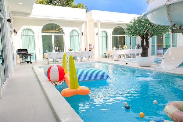 House 736 m², Vivian pattaya