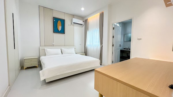 Дом 300 м², Private House in Central
