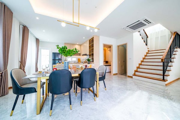 House 250 m², Royal Park Village