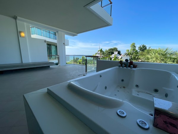 2 bedrooms 126 m², The Sanctuary Wongamat
