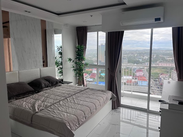 2 спальни 68 м², The Empire Tower